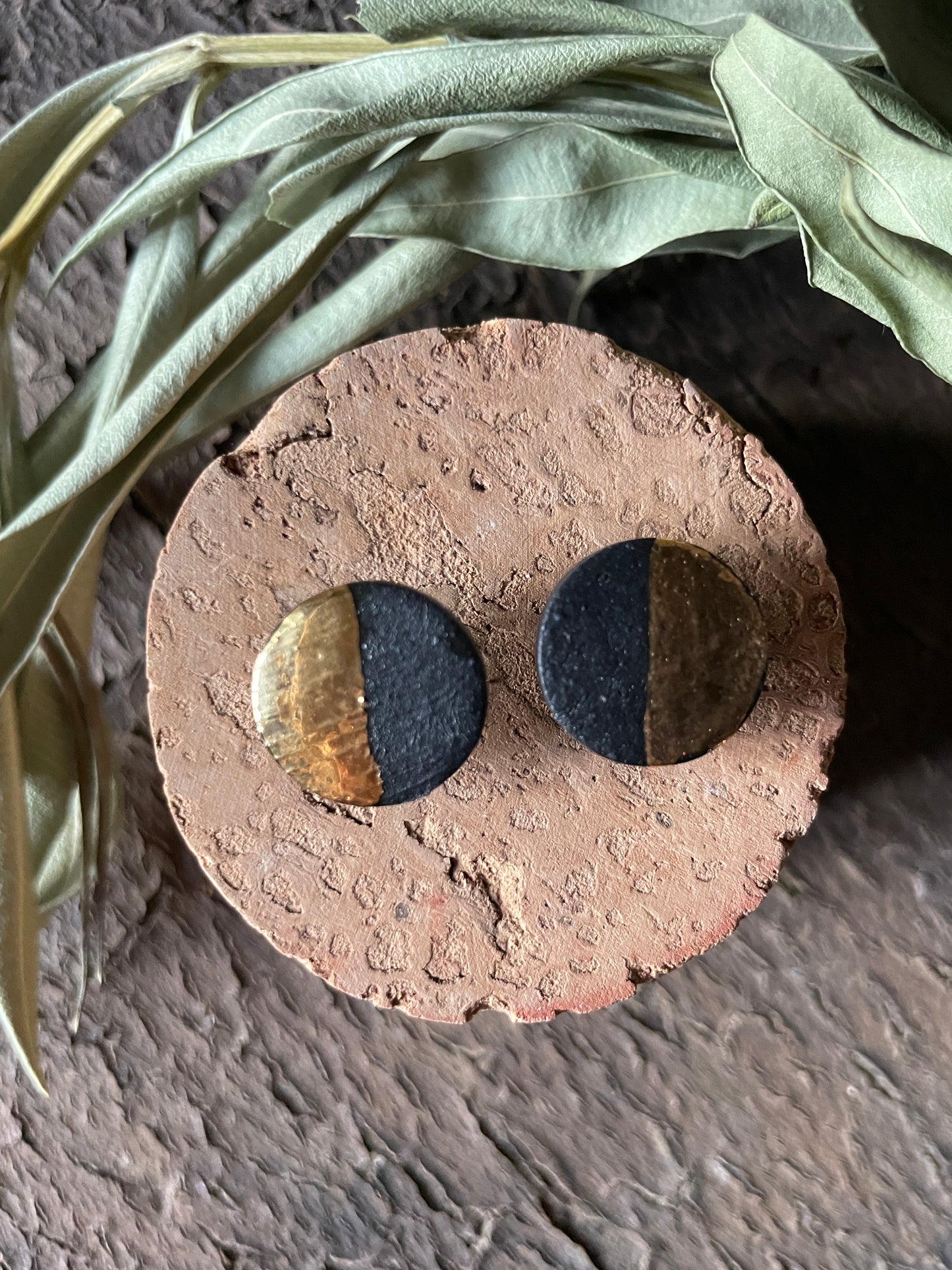 Orecchini “mezza luna” porcellana nera e oro