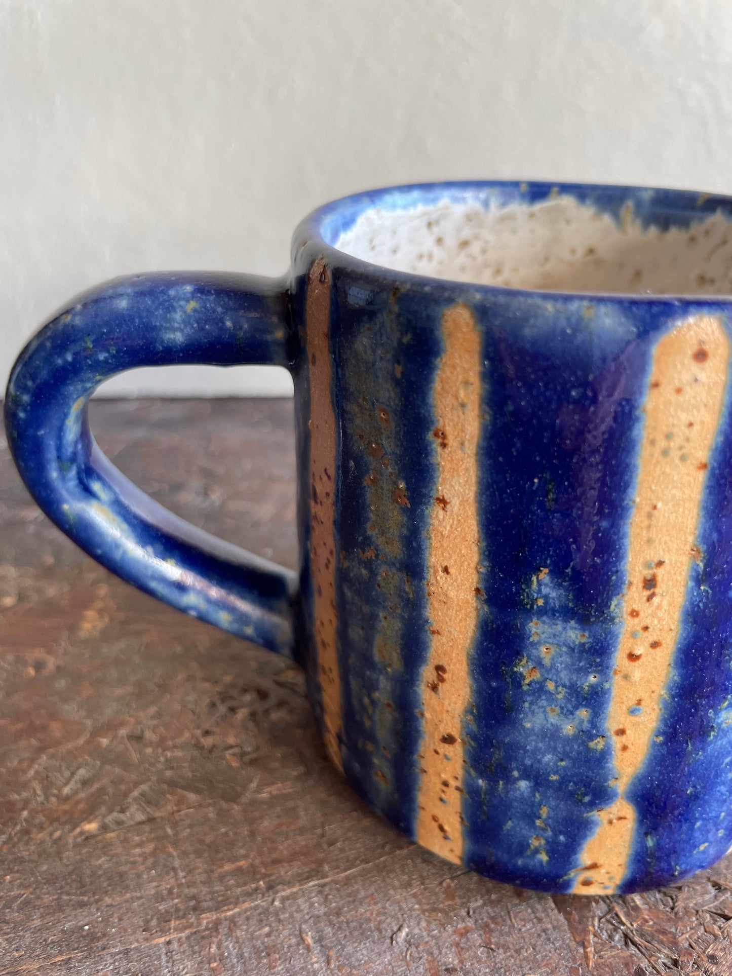 Mug Levante in blu, a righe