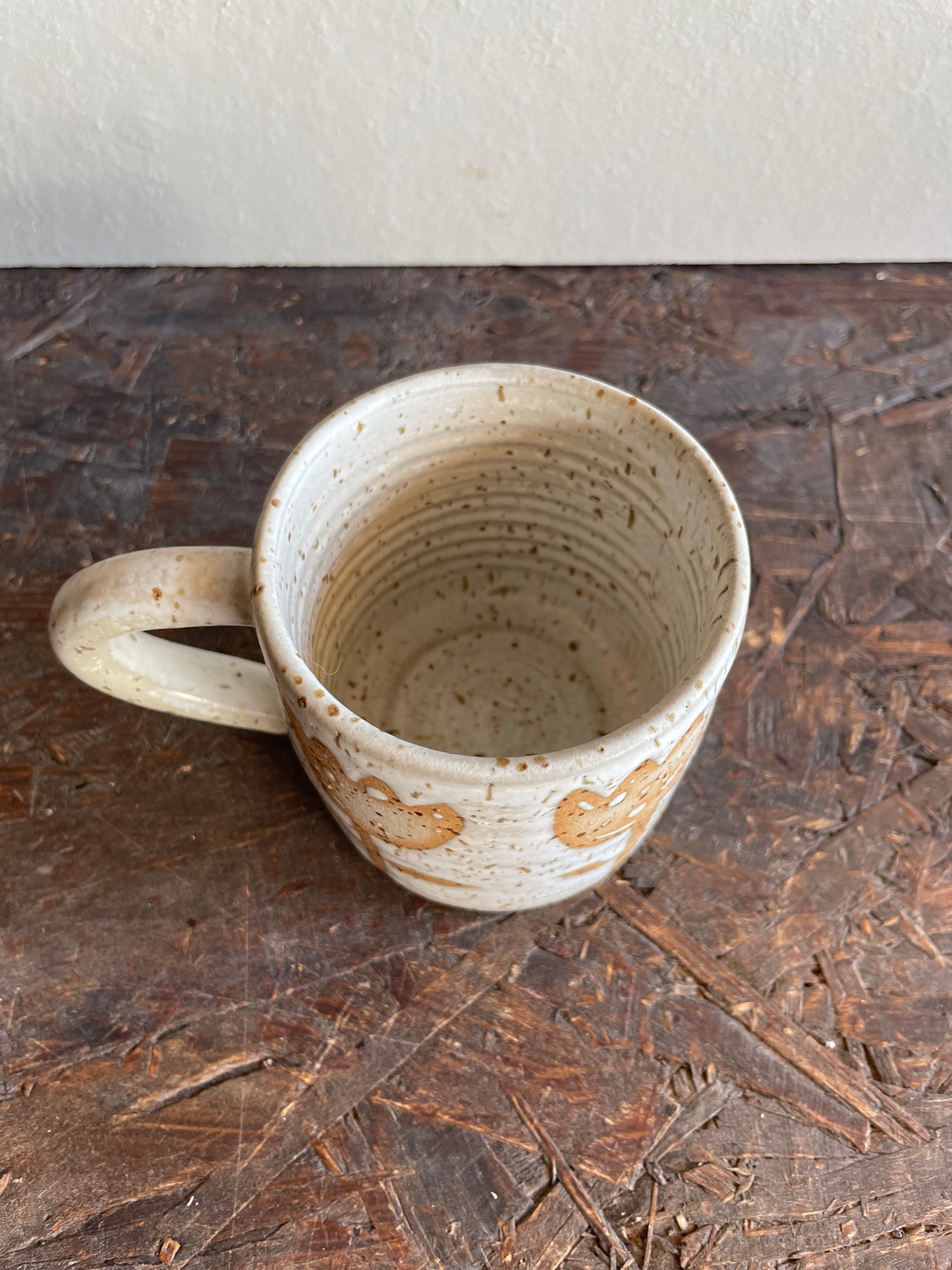 Mug Levante in bianco, vestita di tulipani