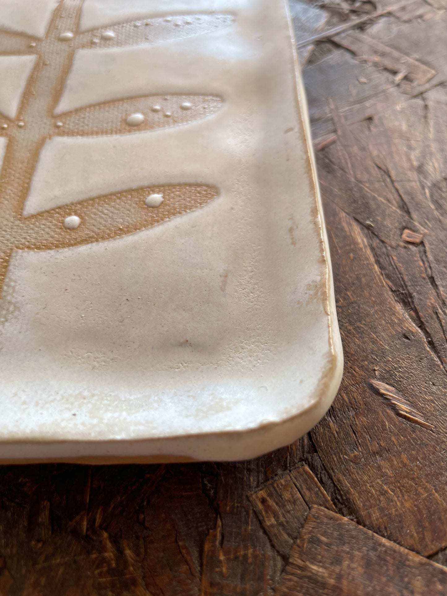 Vassoietto Levante bianco con tulipano