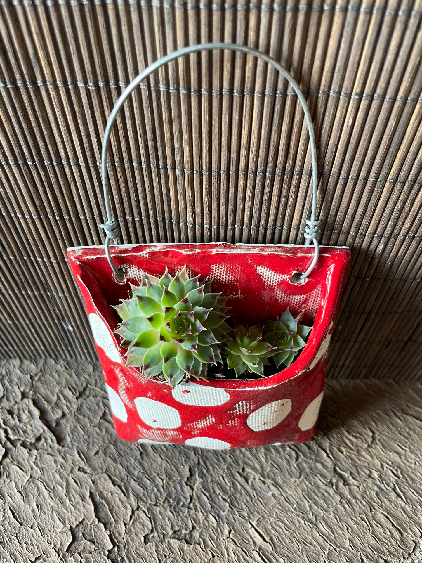 Taschina media rossa a pois