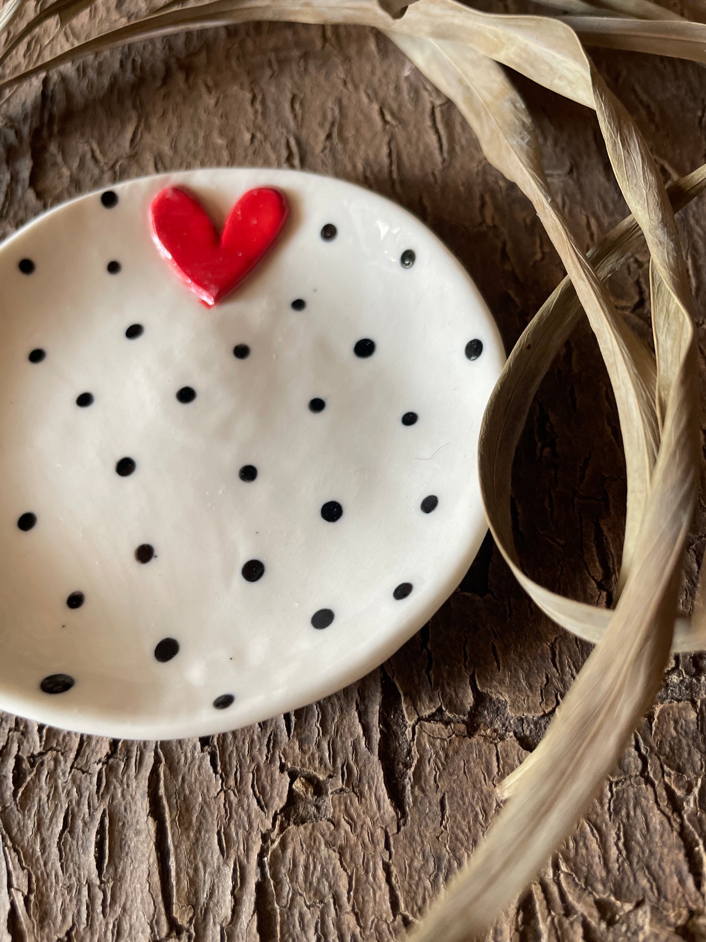 Piattino Sweet Detail pois(medio) porcellana