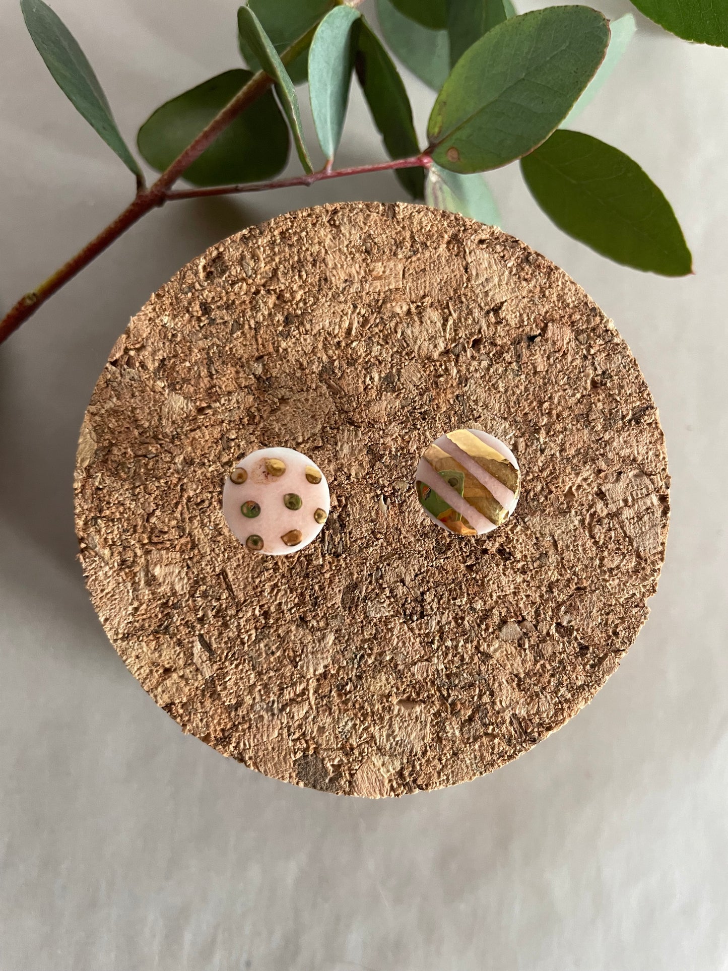 Orecchini porcellana, rosa e righe/pois oro(medi)