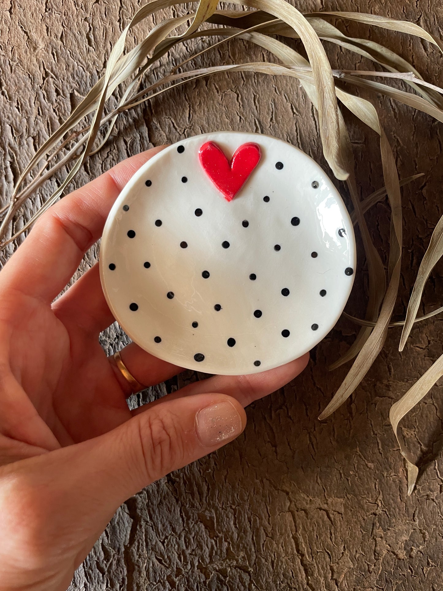 Piattino Sweet Detail pois(medio) porcellana