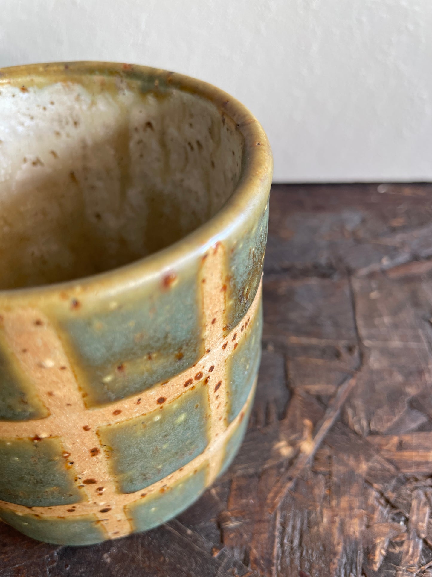 Mug Levante in verde, a quadri