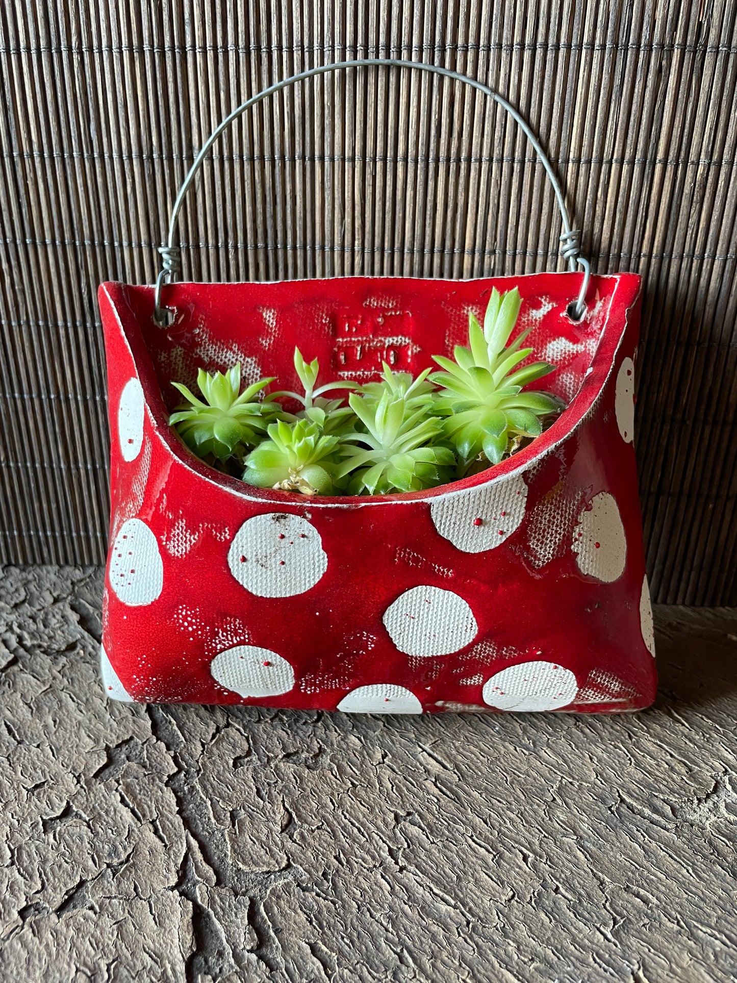 Taschina grande rossa a pois