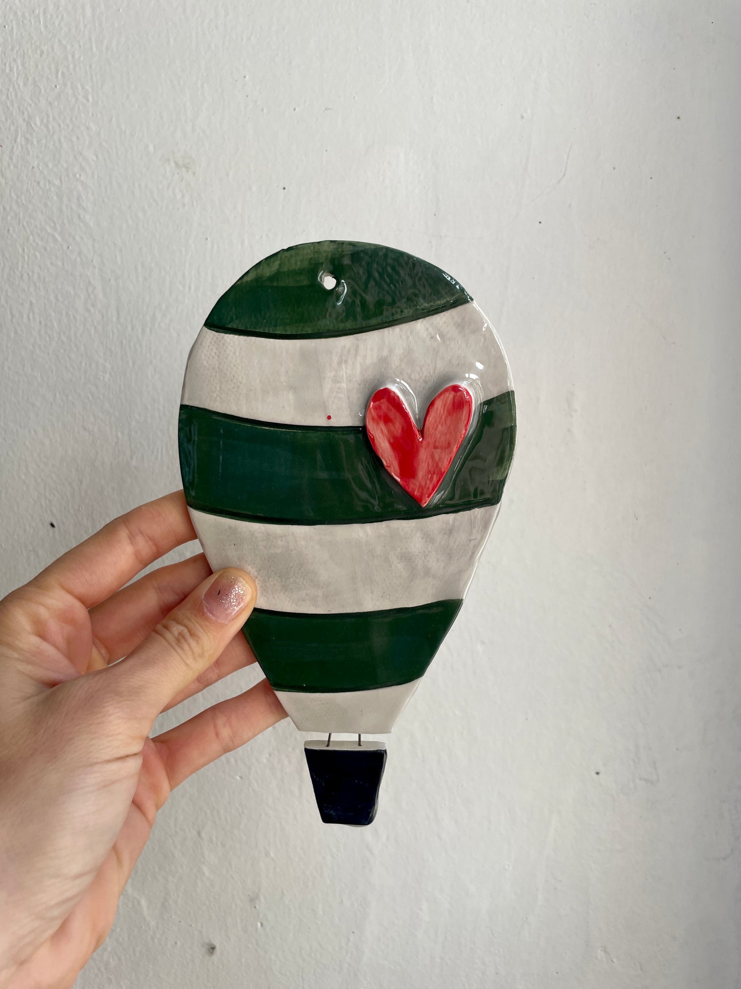 Mongolfiera grande righe verdi e cuore